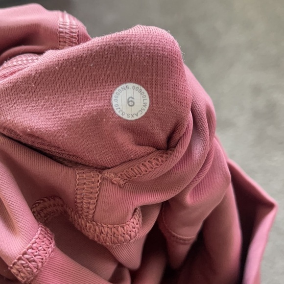 Lululemon Wunder Under High Rise Legging size 6 - Picture 6 of 6